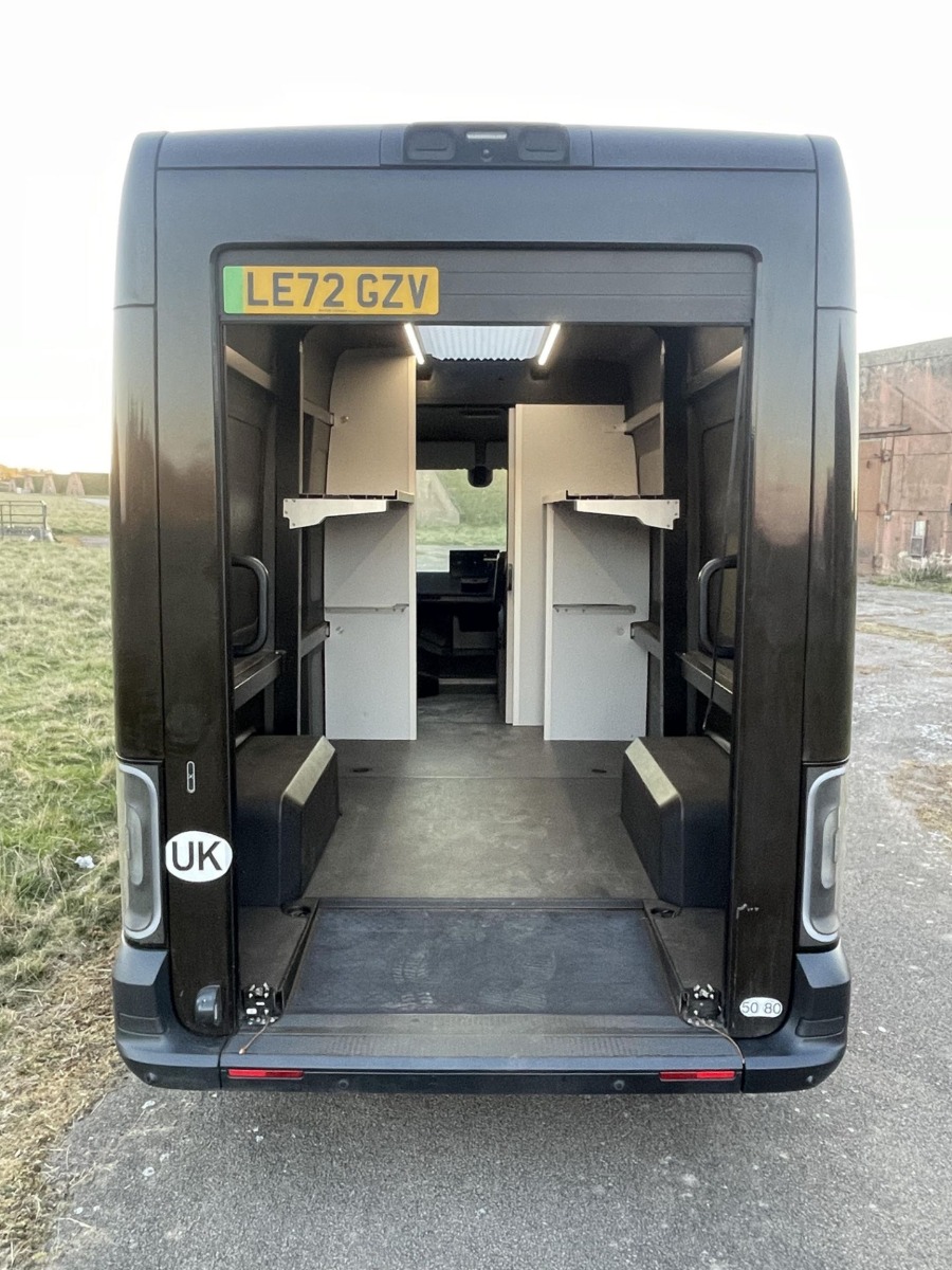 2022 Arrival Van Image 4